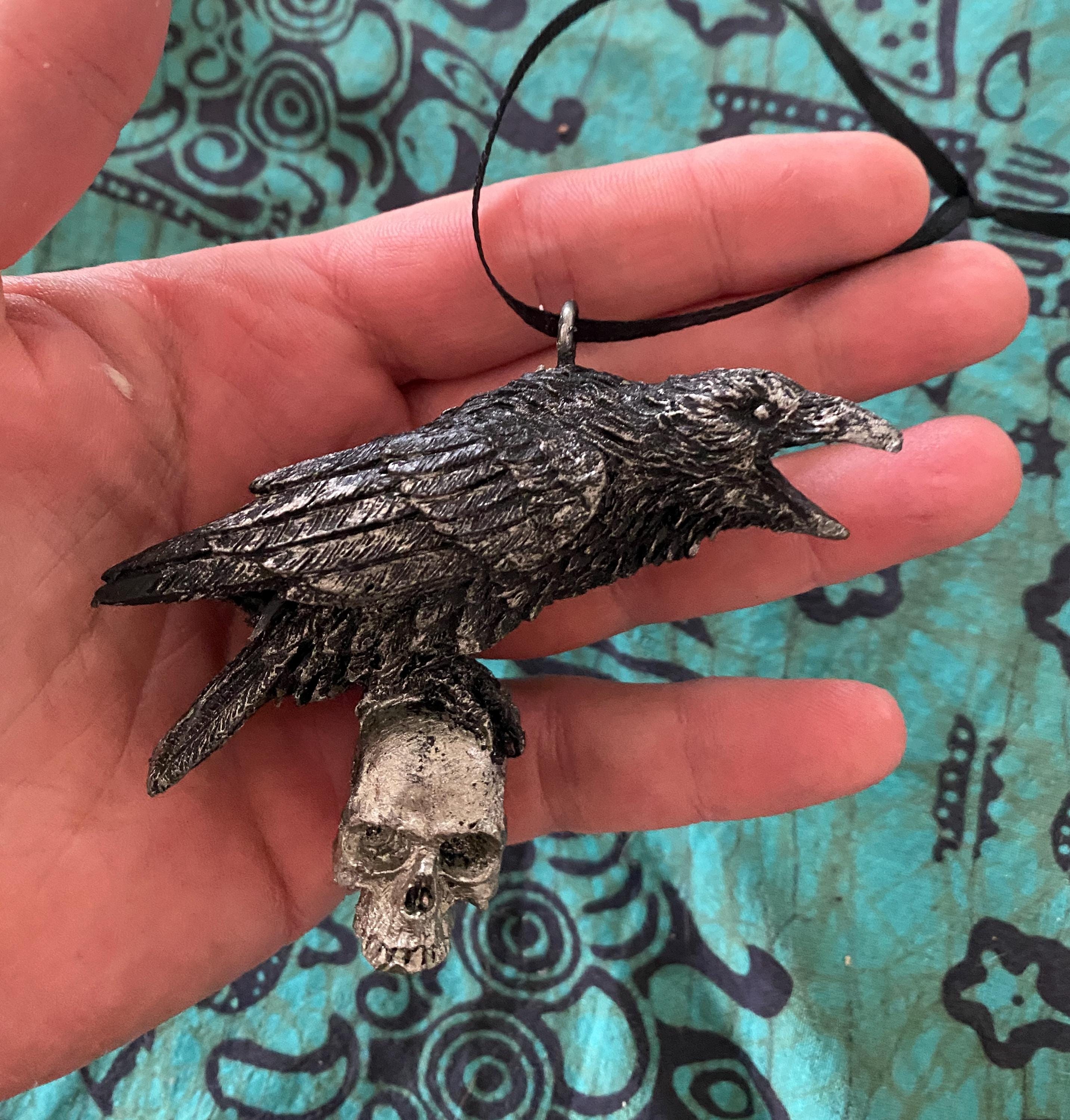 Raven & Skull Ornament
