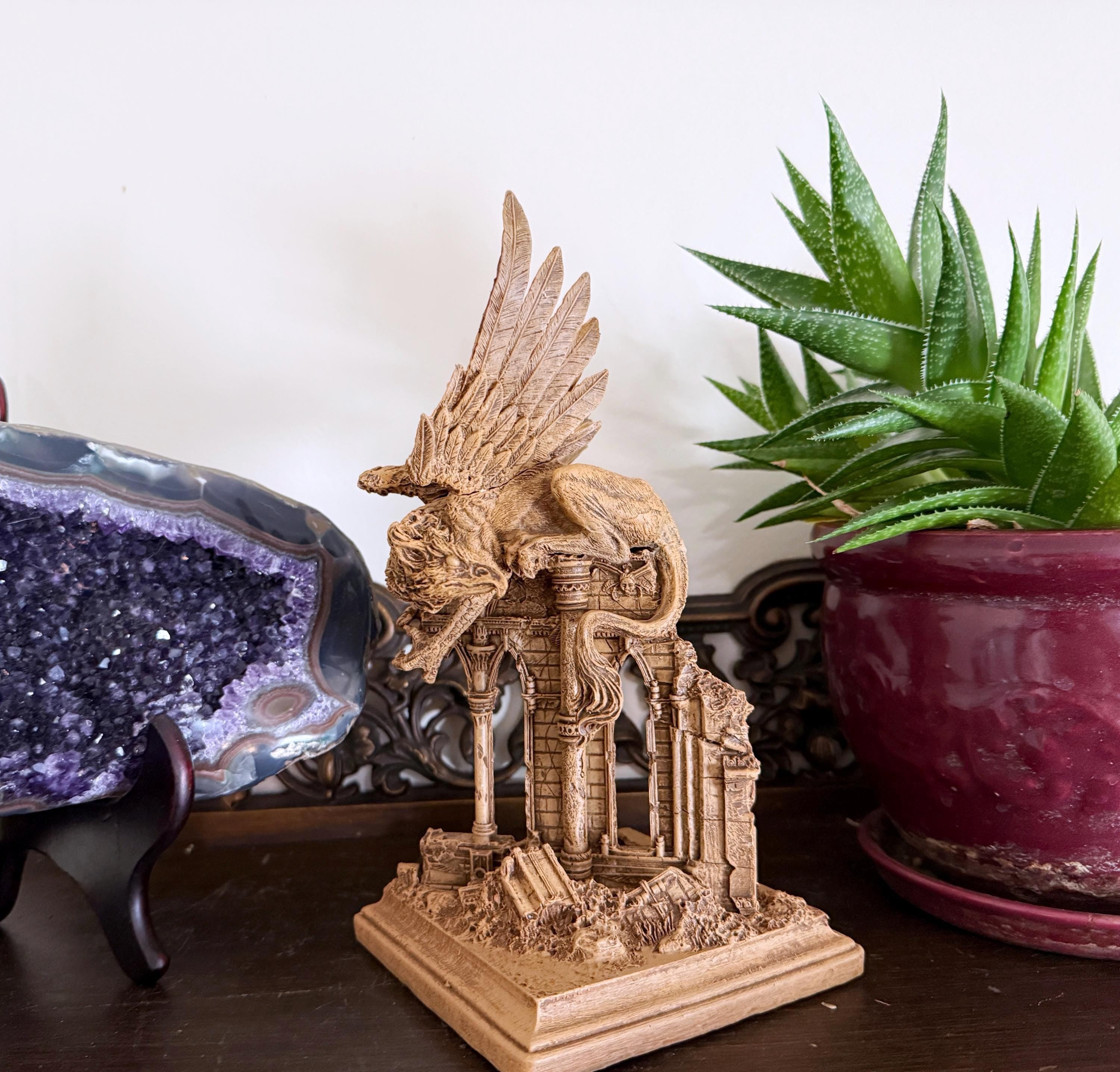 Griffin Guardian Statue
