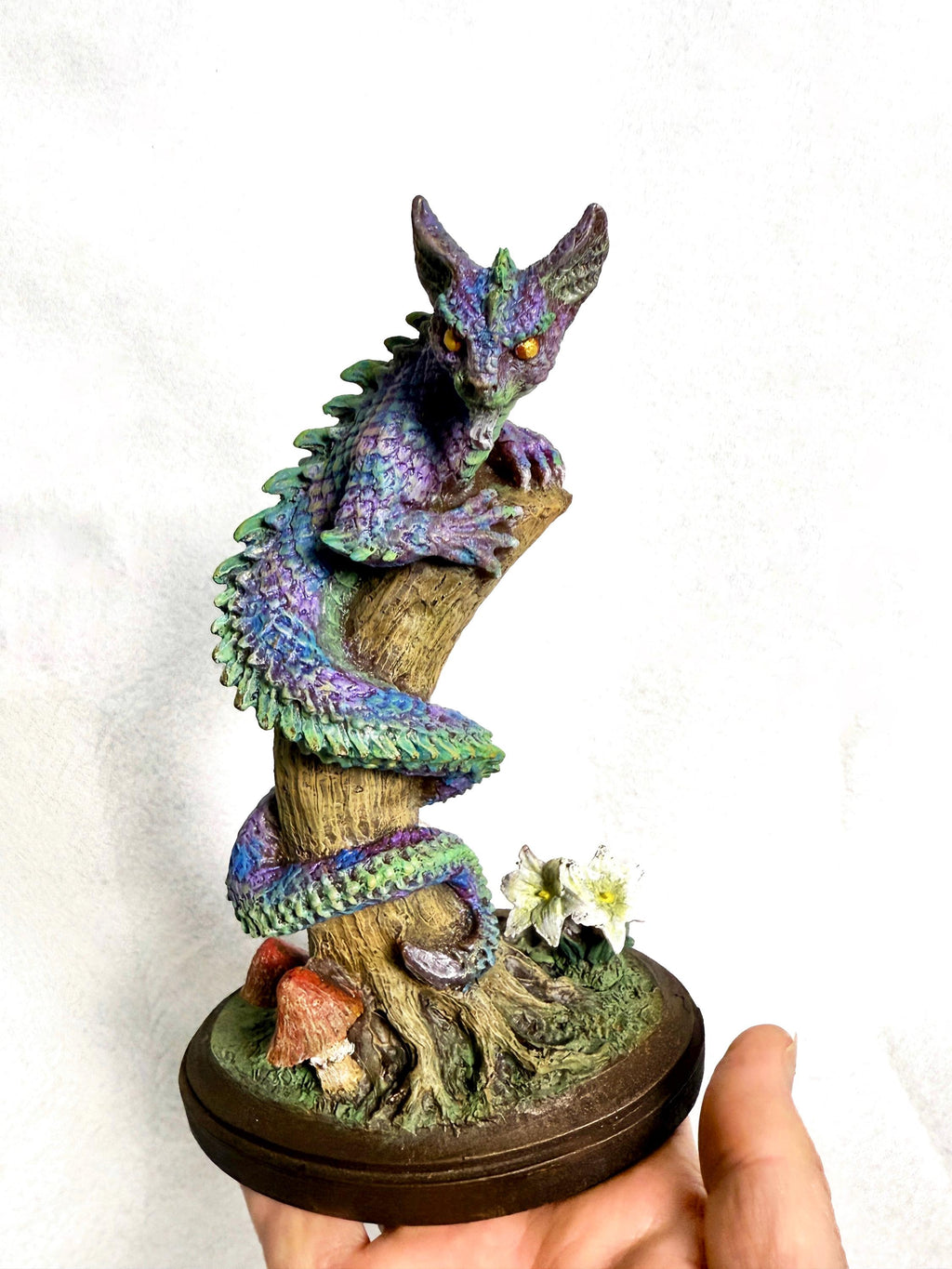 Tatzelwurm Dragon Cat Statue