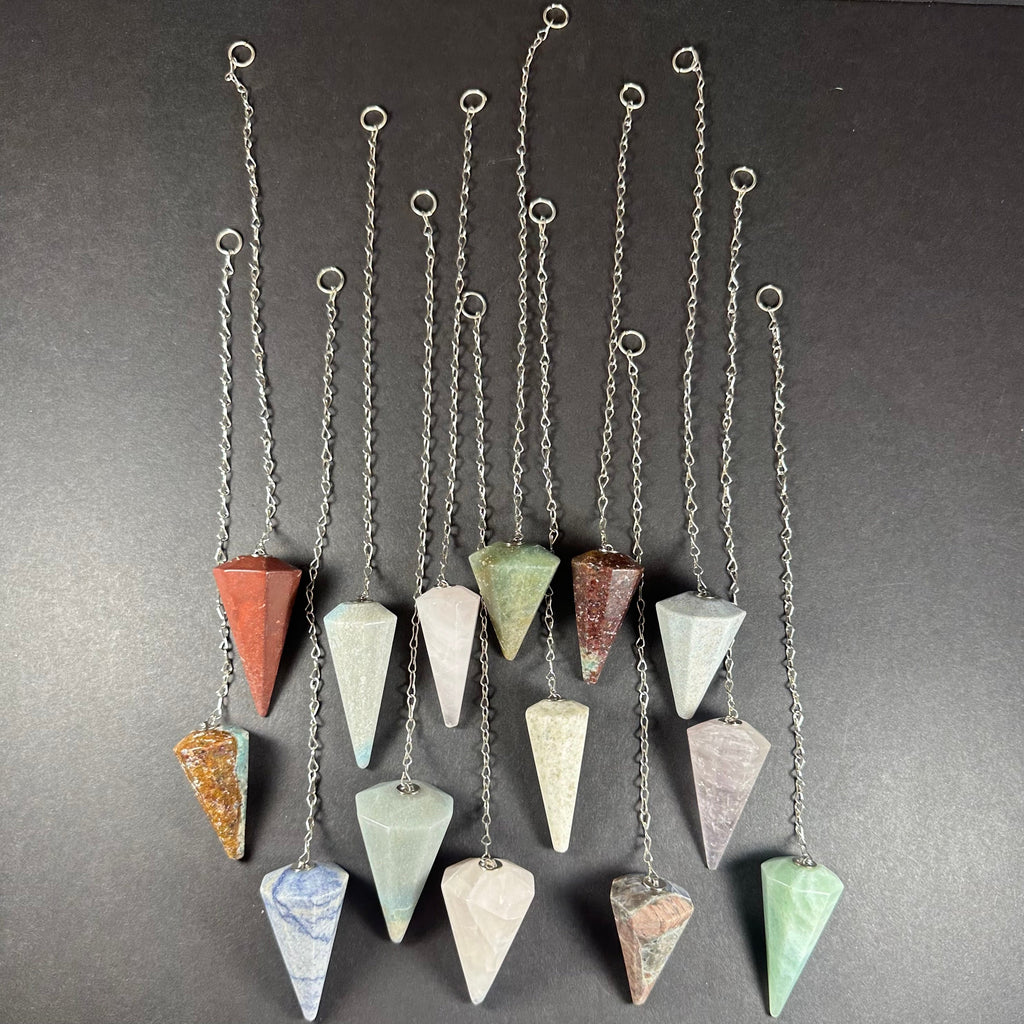 Crystal Pendulum with Chain