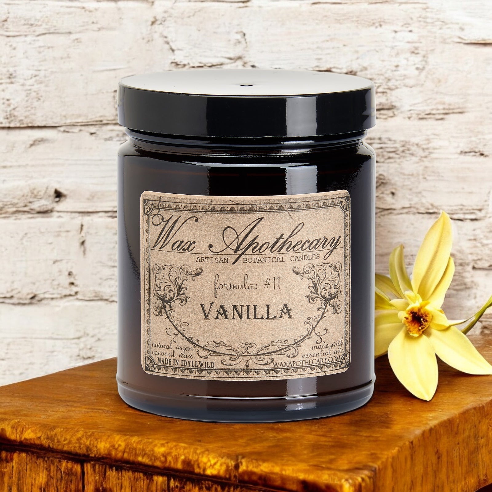 Vanilla Botanical Candle - 6 oz Amber Jar