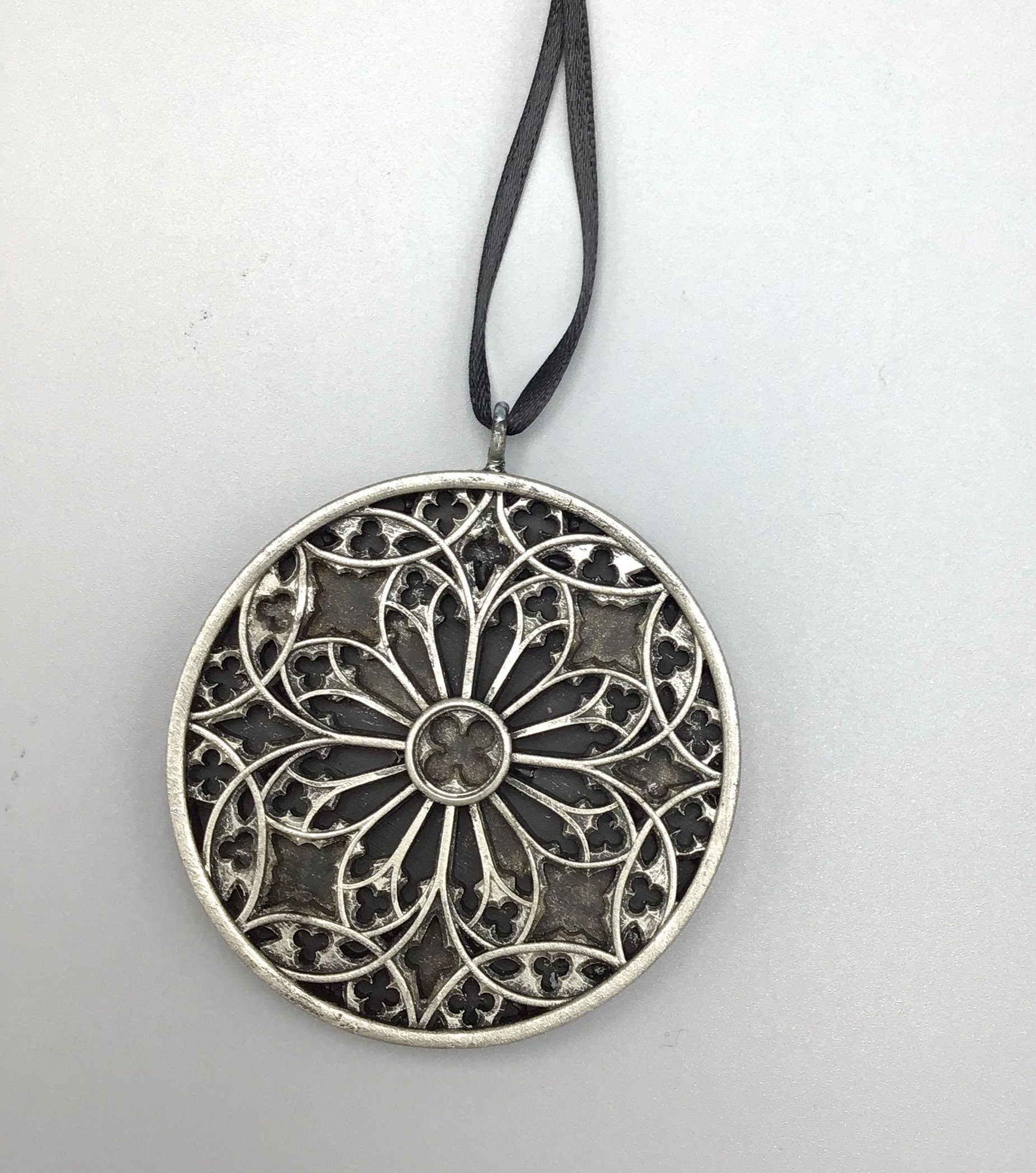Gothic Cathedral Window Ornament