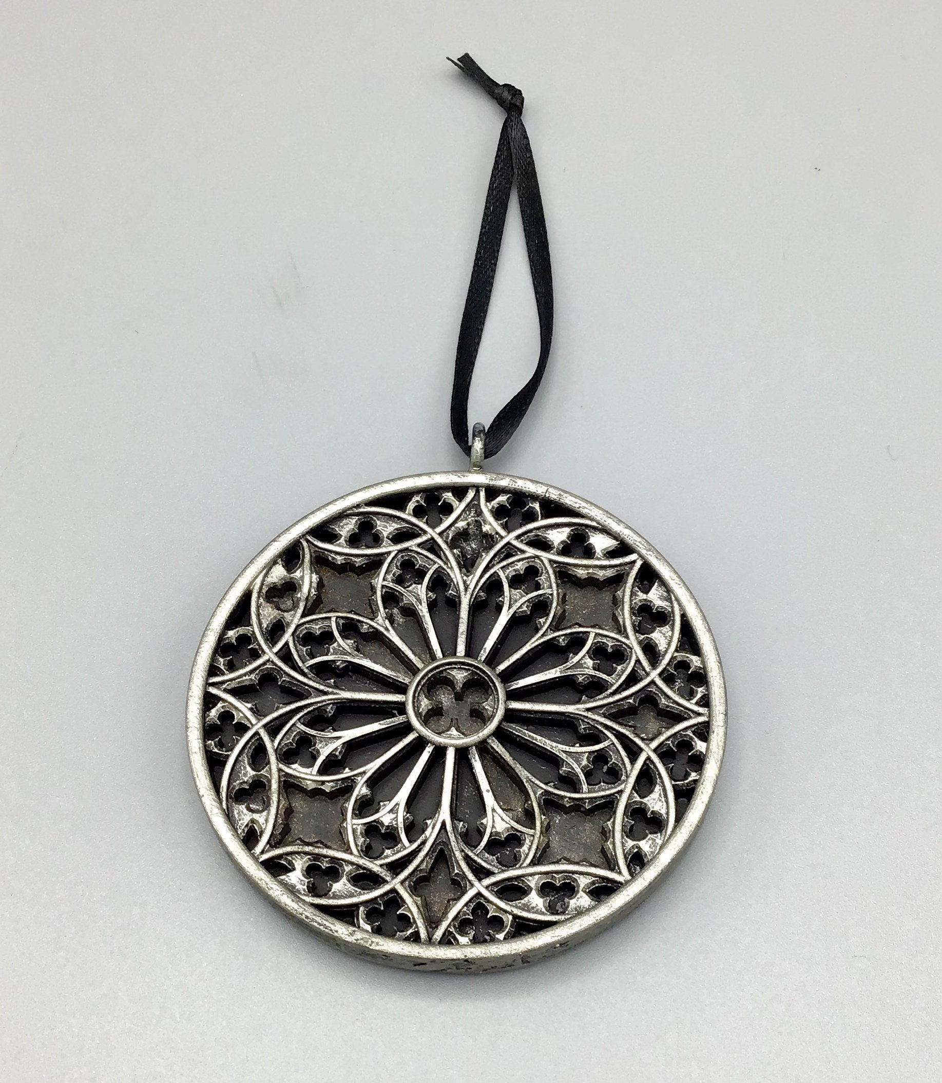 Gothic Cathedral Window Ornament